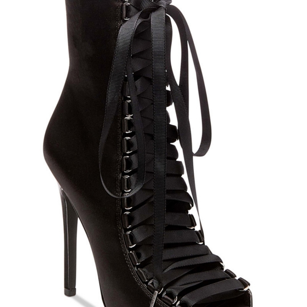 Steve Madden FUEGO Lace-Up Peep-Toe Booties